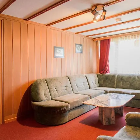 Apartment Suveran 2 *