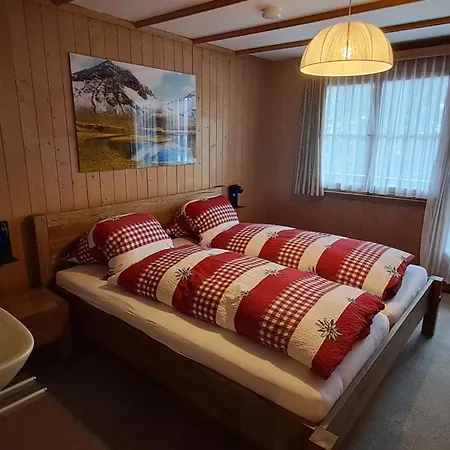 Suveran 2 アローザ