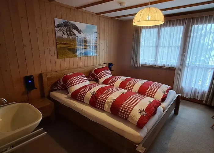 Suveran 2 أروسا